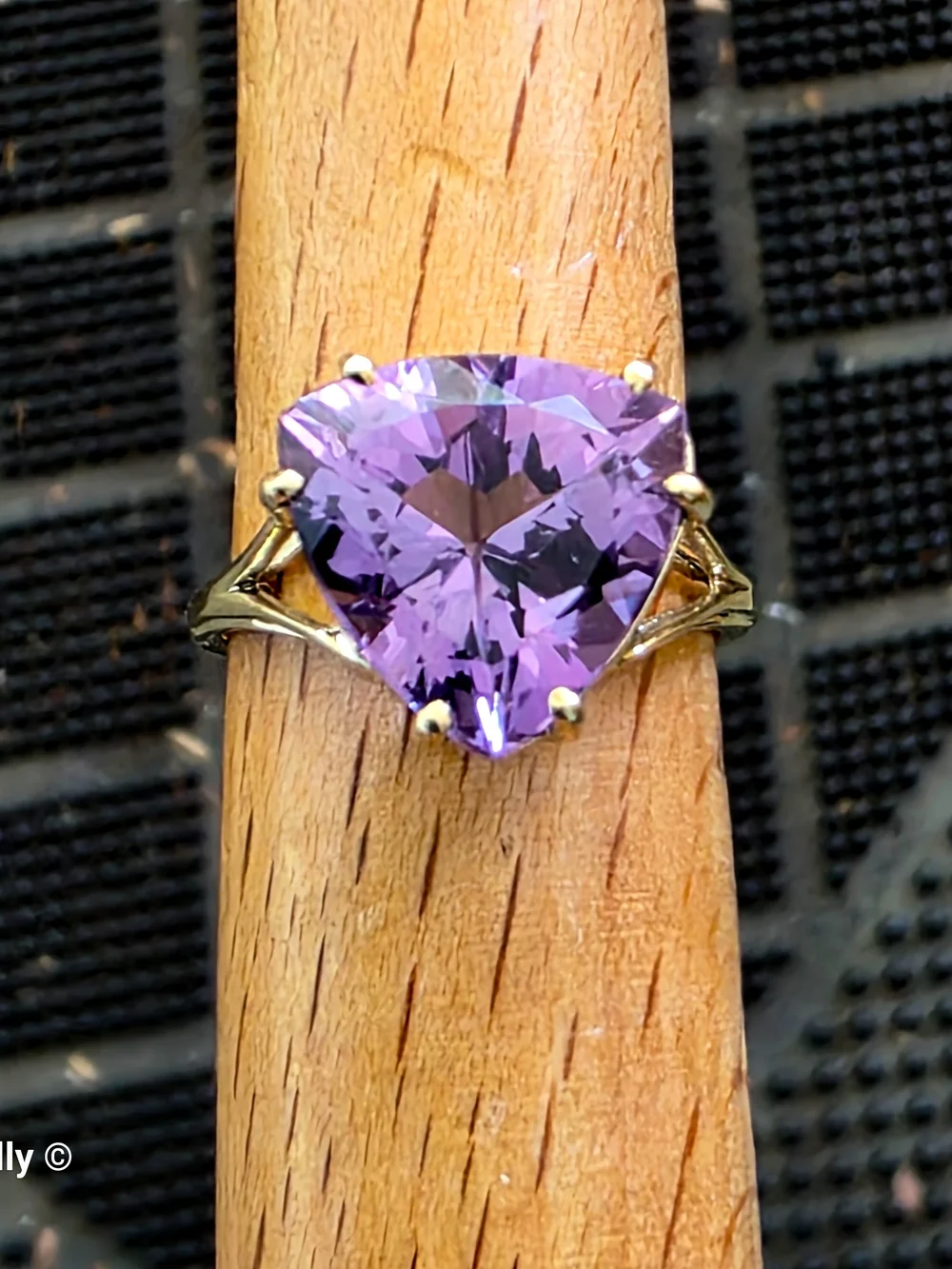 10K Yellow Gold Amethyst Cocktail Ring Size 6, Solid Gold! 👌🎁